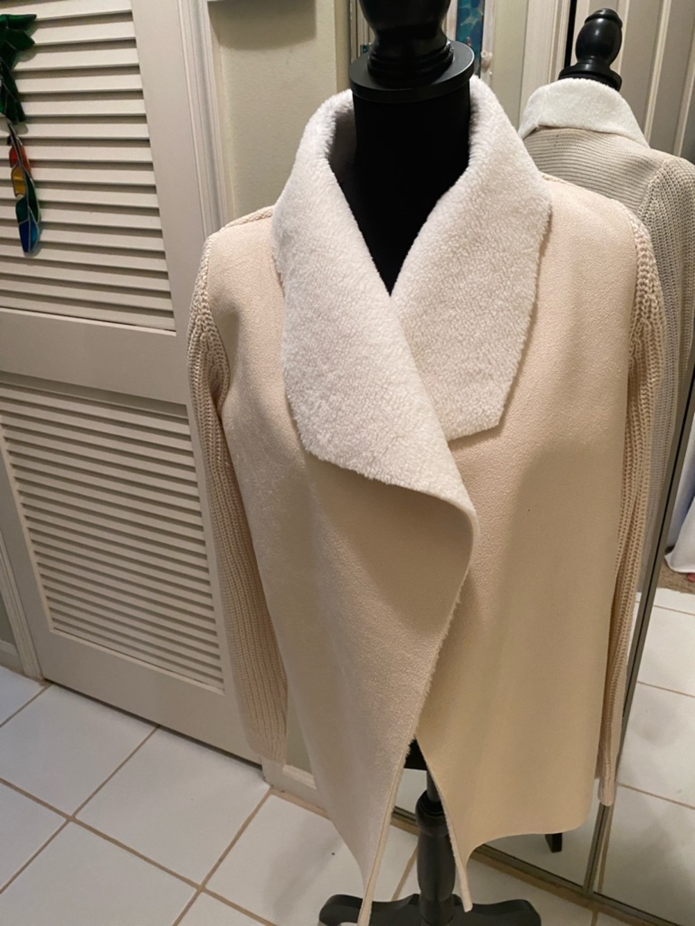 Women's Cream Open-Front Cozy Shawl Collar Jacket - Picture 8 of 8